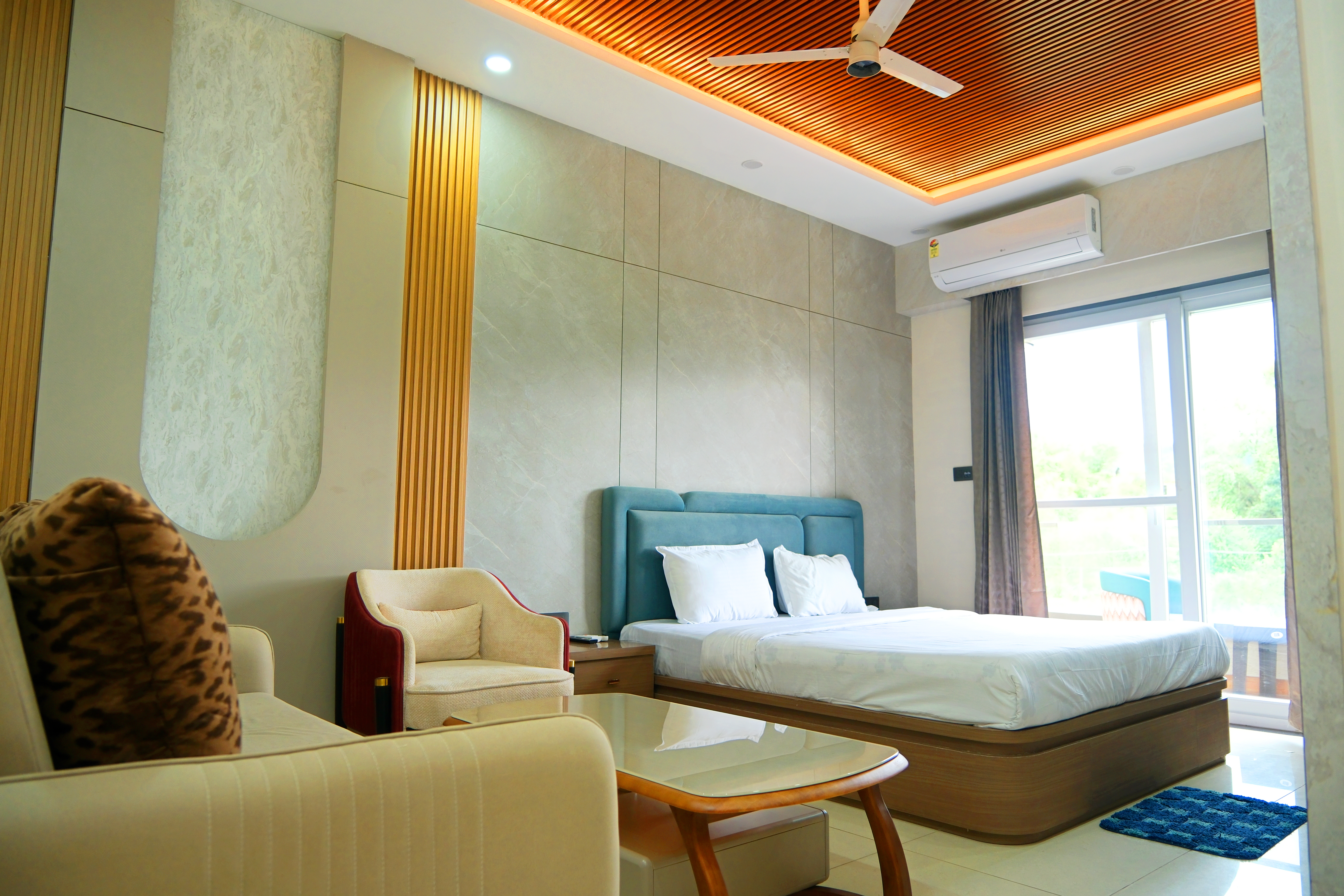 Executive Room