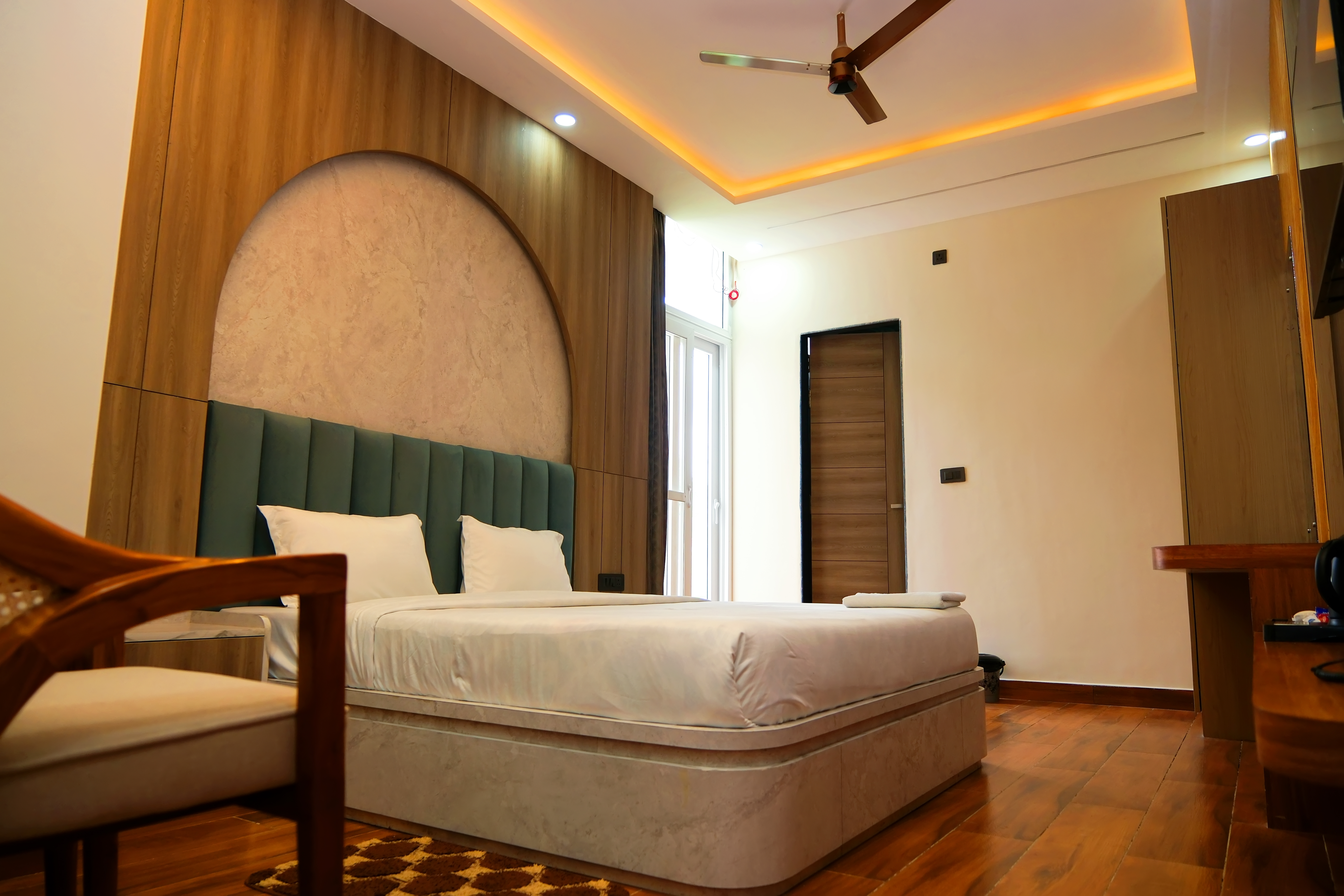 Super Deluxe Room